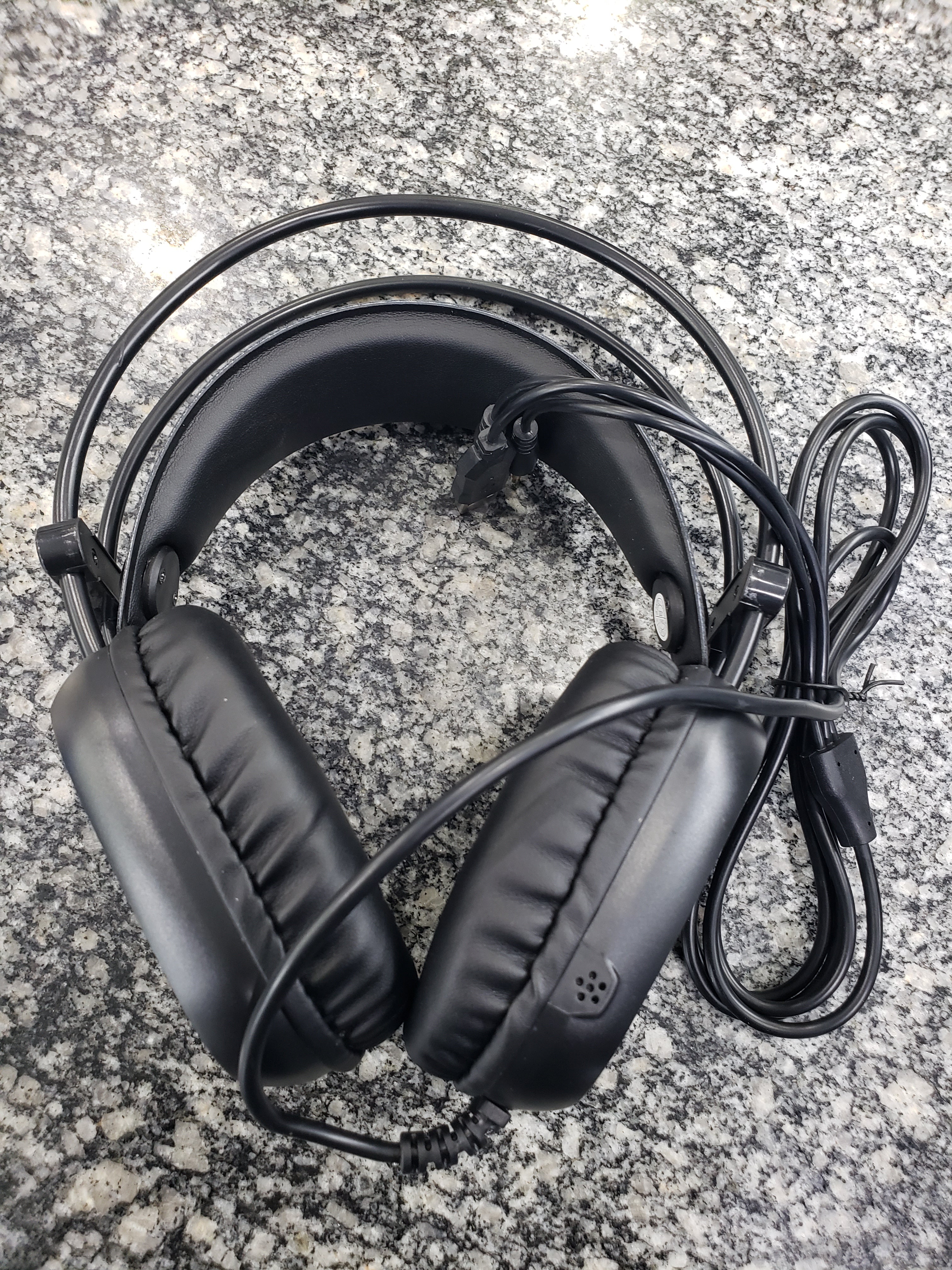 L-750MV Audio headphone