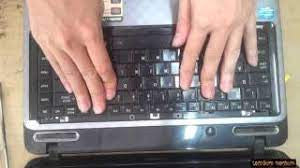 TOSHIBA L745 LAPTOP KEYBOARD