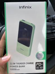 Infinix Power Bank XP07 10,000 mAh 22.5W Thunder Charge built in Lightning, USB C Cables Green
