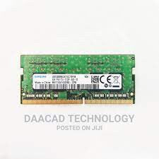 Hynix PC4-2133 DDR4 4 GB (Dual Channel) Laptop (4GB RAM 1Rx8 PC4-17000 DDR4-2133 1.2 Volts CL15 260 Pin Sodimm Flash Memory p/n)